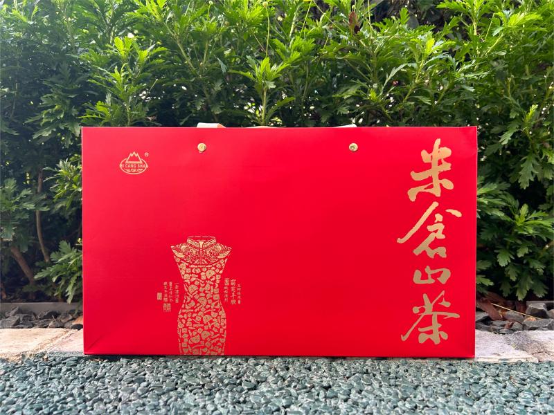 米仓山红茶250g×1盒礼盒装4.jpg